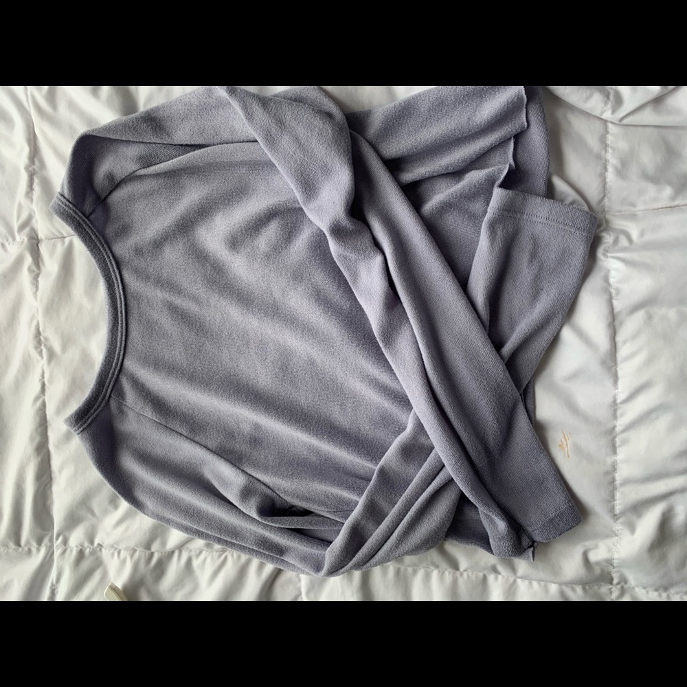 Long sleeve crop top